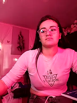 Hanna Kinsley online show from 2, 10, 2025