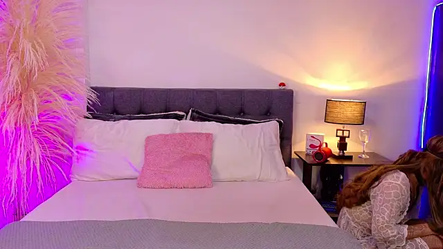 Rouse Hilton online show from 16, 11, 2025