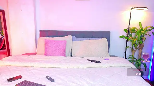 Rouse Hilton online show from 3, 10, 2025