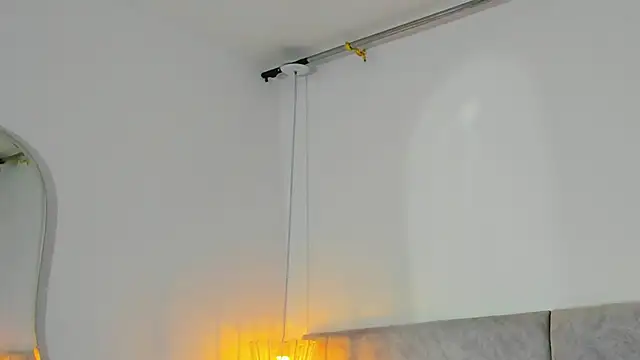 naomiii   online show from 28, 10, 2025