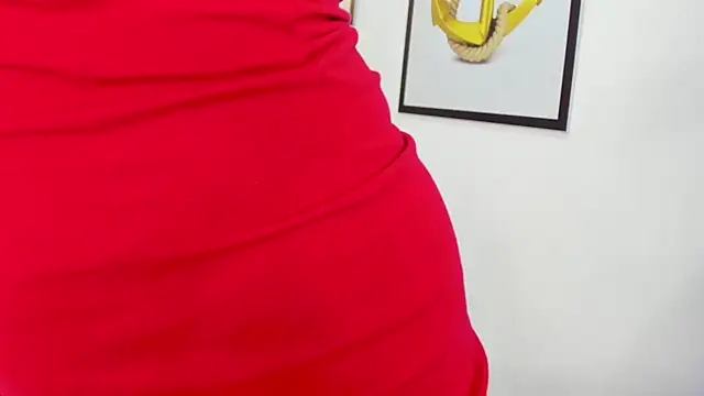 naomiii   online show from 2, 12, 2025