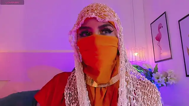 naomiii   online show from 20, 10, 2025