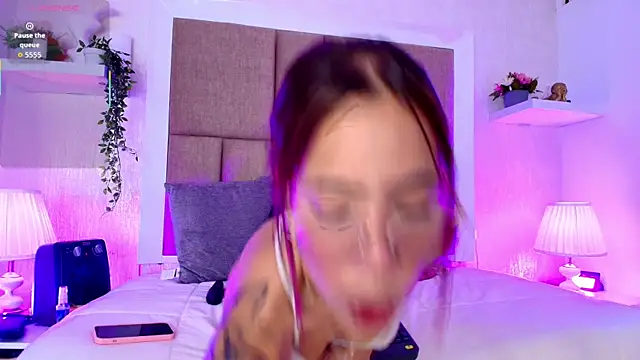 CaroSainz online show from 4, 10, 2025