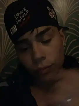 SantiagoReyesFtt online show from 5, 12, 2024