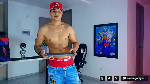 SantiagoReyesFtt online show from 22, 7, 2026
