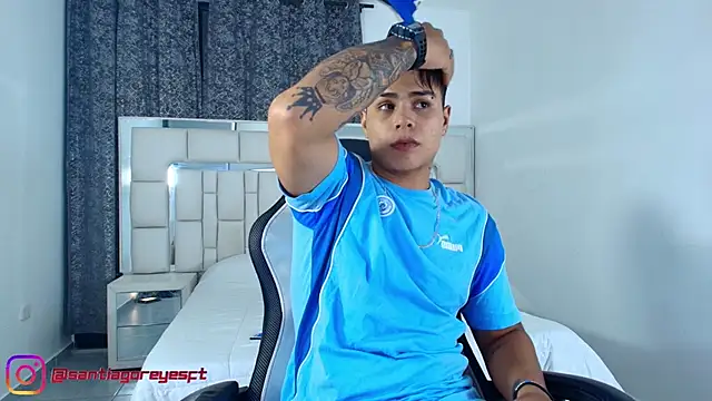 SantiagoReyesFtt online show from 5, 4, 2026