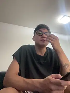 LCarreraa online show from 22, 2, 2026