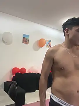 LCarreraa online show from 19, 4, 2026