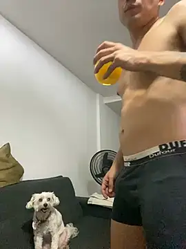 LCarreraa online show from 19, 1, 2025