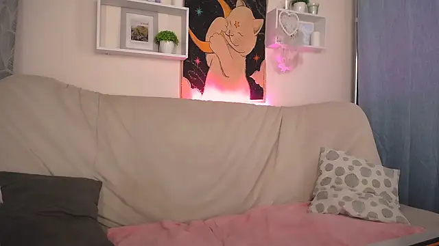 EmmaKeam online show from 27, 1, 2025