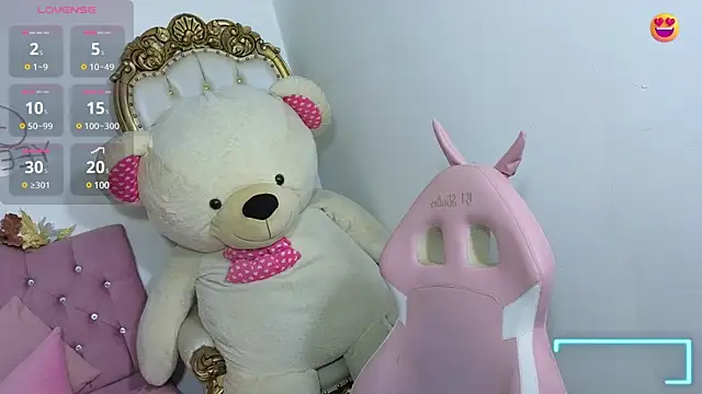 Jazmin tay online show from 13, 3, 2025