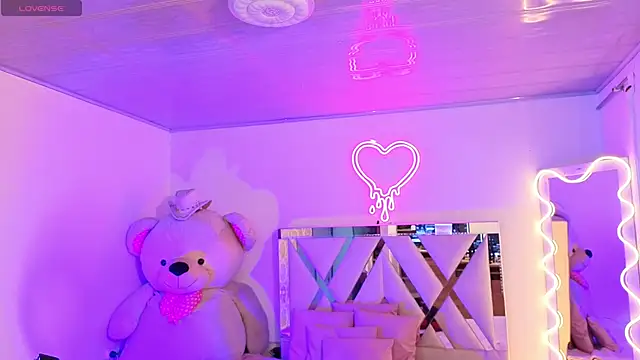 Jazmin tay online show from 29, 10, 2025