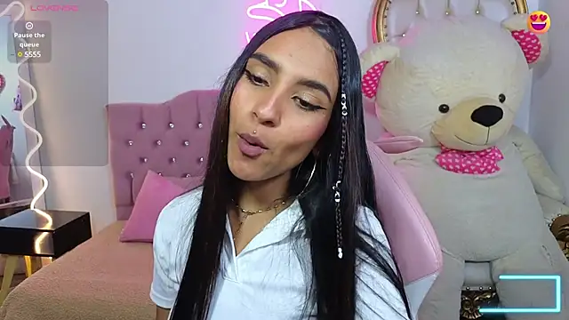 Jazmin tay online show from 18, 3, 2025