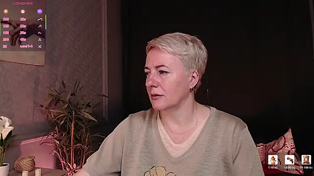 Nika Smit online show from 11, 7, 2026