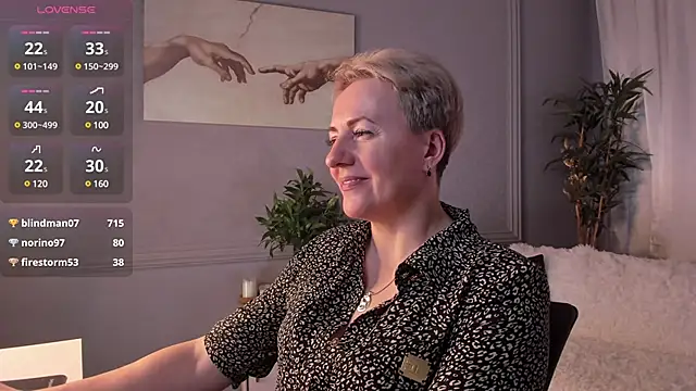 Nika Smit online show from 22, 3, 2025