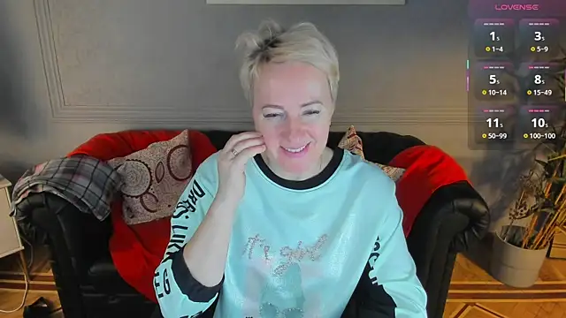 Nika Smit online show from 10, 1, 2026