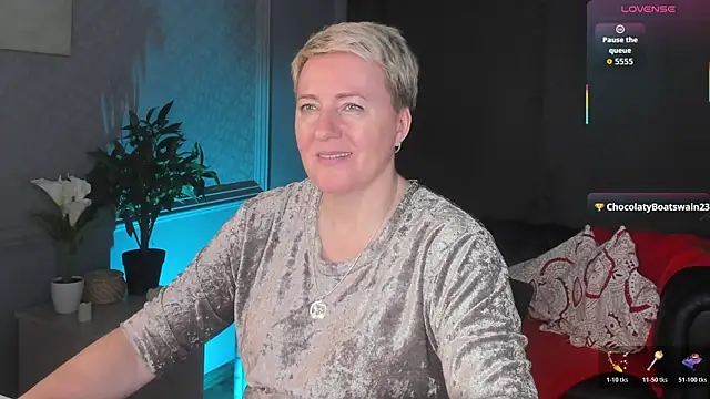 Nika Smit online show from 3, 4, 2026