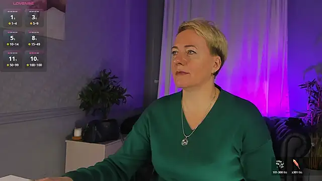 Nika Smit online show from 18, 10, 2025