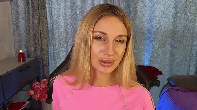 Megan Kira online show from 10, 3, 2026