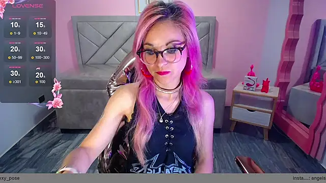 abril ch  online show from 12, 11, 2025