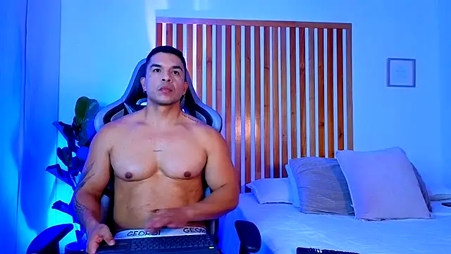 estebandelouis online show from 10, 5, 2026