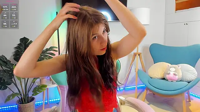 Snapshot of Hailey_Green chatting on 22, 6, 2026 Hailey Green online show from 22, 6, 2026