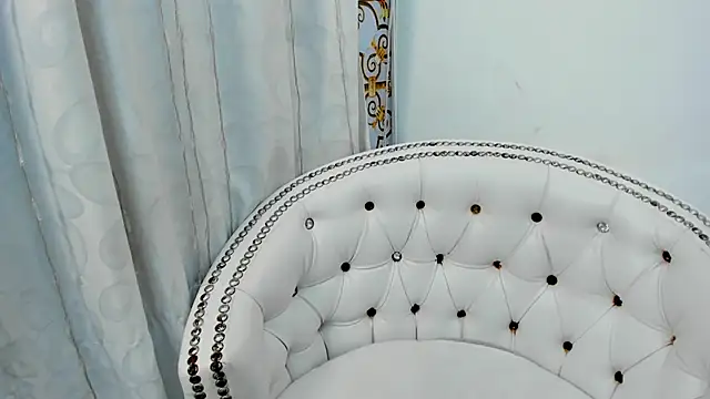 Snapshot of Analia18_ chatting on 9, 3, 2025 Analia18 online show from 9, 3, 2025