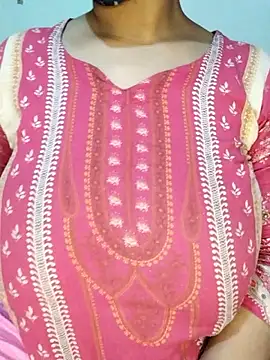 Snapshot of Nilanjona-Ray chatting on 2, 2, 2026 Nilanjona-Ray online show from 2, 2, 2026