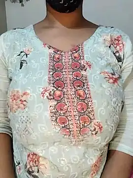 Snapshot of Nilanjona-Ray chatting on 1, 3, 2026 Nilanjona-Ray online show from 1, 3, 2026