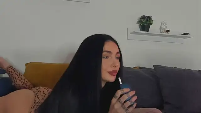 IvyKaelani online show from 6, 3, 2025