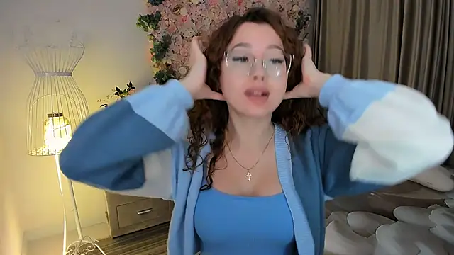 SereneFlame online show from 29, 11, 2025