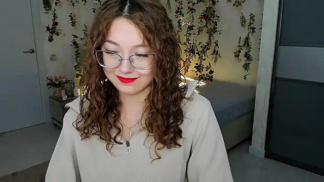 SereneFlame online show from 13, 11, 2025