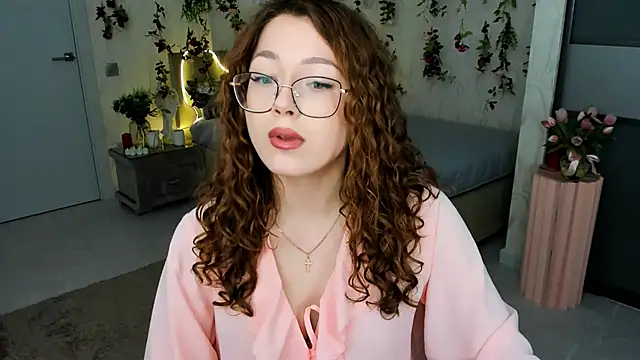 SereneFlame online show from 26, 4, 2026