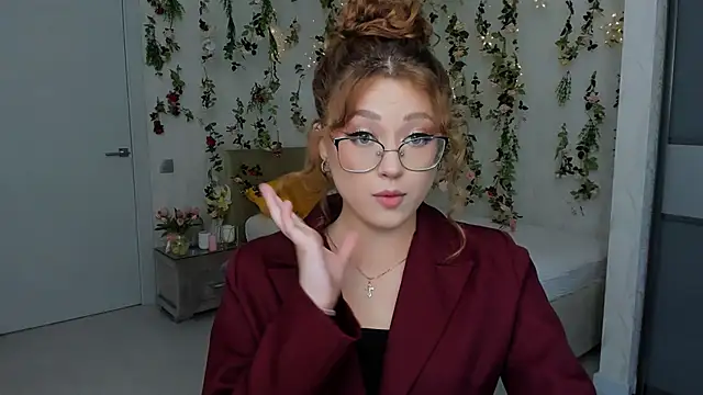 SereneFlame online show from 12, 9, 2025