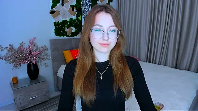 SereneFlame online show from 17, 3, 2025