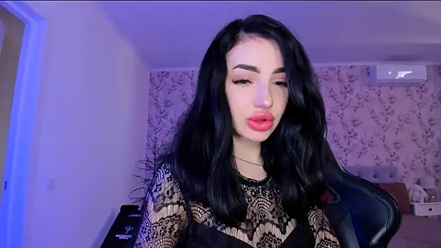 NancyLovee  online show from 28, 6, 2026