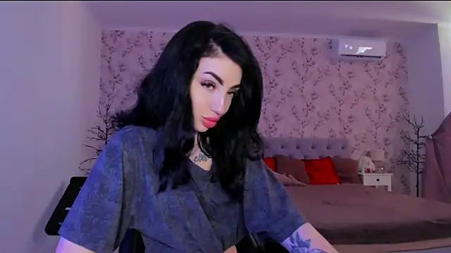 NancyLovee  online show from 30, 6, 2026