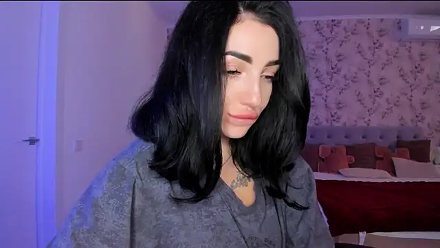 NancyLovee  online show from 2, 8, 2026