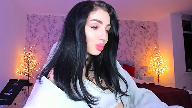 Snapshot of NancyLovee_ chatting on 12, 1, 2026 NancyLovee online show from 12, 1, 2026