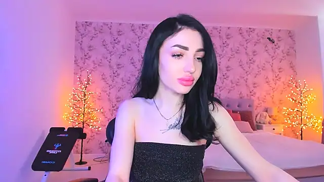 Snapshot of NancyLovee_ chatting on 28, 3, 2026 NancyLovee online show from 28, 3, 2026