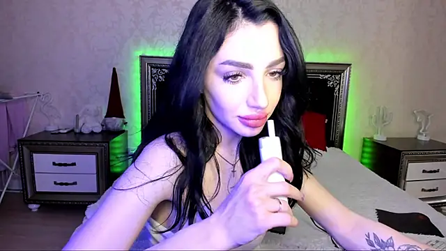 Snapshot of NancyLovee_ chatting on 11, 3, 2025 NancyLovee online show from 11, 3, 2025