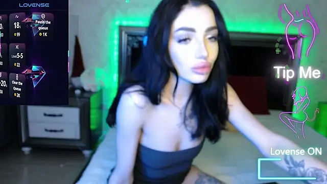 NancyLovee  online show from 8, 2, 2025