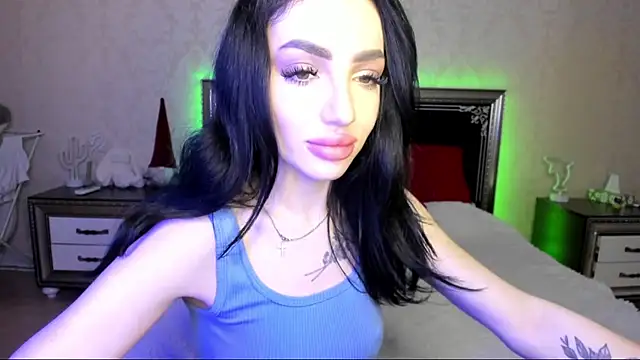 NancyLovee  online show from 2, 3, 2025