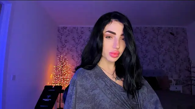 NancyLovee  online show from 5, 6, 2026