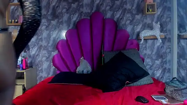 EMMAPARISS online show from 21, 12, 2025