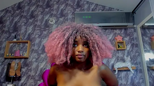 EMMAPARISS online show from 9, 2, 2026