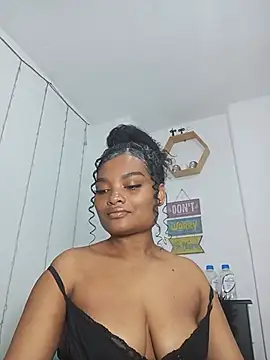 Snapshot of gianna_smith chatting on 11, 7, 2026 gianna smith online show from 11, 7, 2026