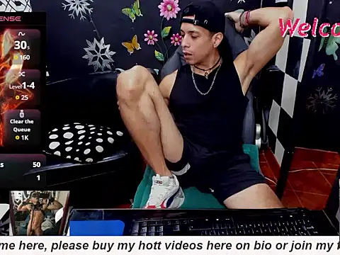 MikeRose94 online show from 8, 10, 2025