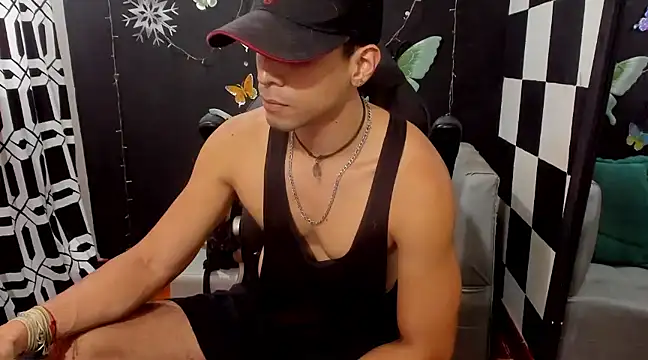 MikeRose94 online show from 16, 2, 2025