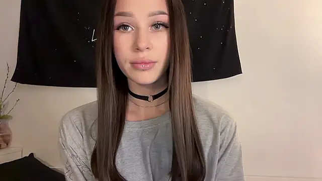 ur molly online show from 20, 3, 2026